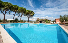 Awesome home in Casalappi with Outdoor swimming pool, WiFi and 2 Bedrooms Casalappi